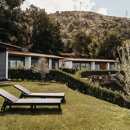 Encosta De Louredo By Pousadela Village Feriehus Vieira do Minho