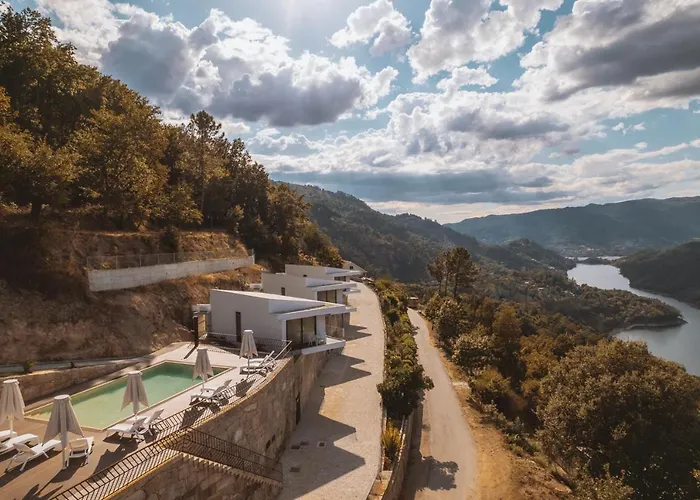 Encosta De Louredo By Pousadela Village فييرا دو مينهو