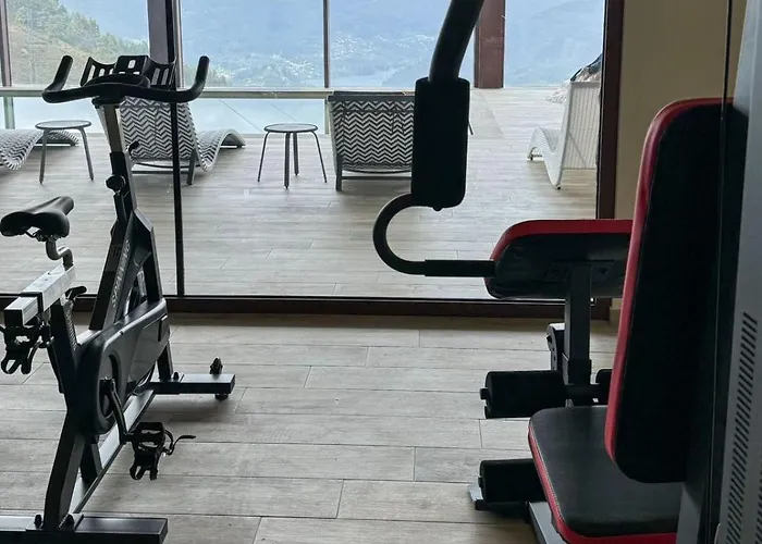 펜션 Encosta De Louredo By Pousadela Village *