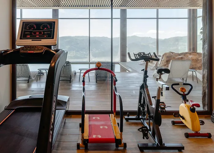 Encosta De Louredo By Pousadela Village * 비에이라도미노